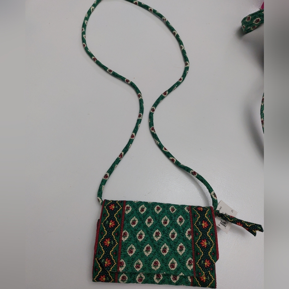 Vera Bradley Vintage Villager & Strap Wallet Greenfields NWT - Picture 9 of 13